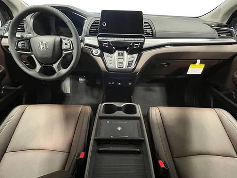 New 2026 Honda Odyssey Touring image 26