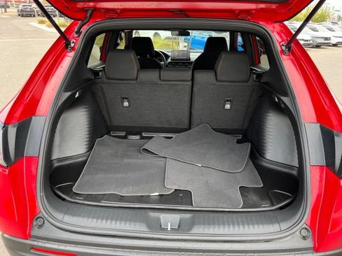 Certified 2025 Honda HR-V Sport image 11