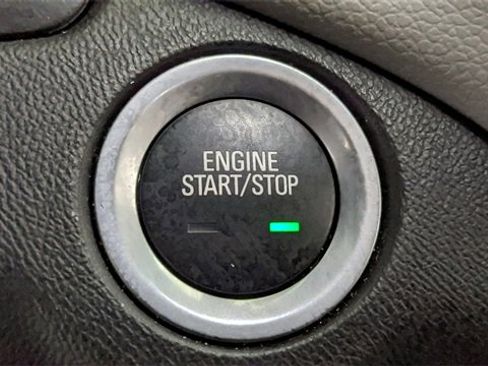 Certified 2019 Chevrolet Equinox LS w/ LS Convenience Package image 53