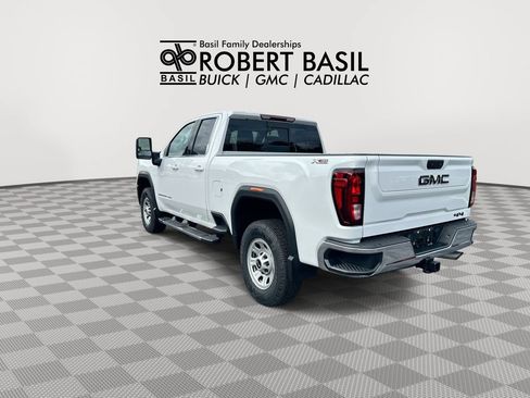 Used 2024 GMC Sierra 2500 SLE AWD/4WD image 6