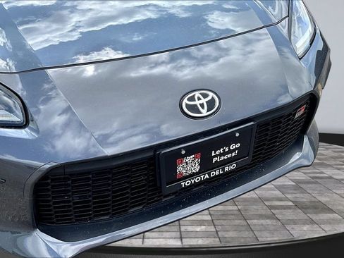 Used 2024 Toyota GR86 Premium RWD image 31