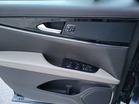 Certified 2023 Lincoln Nautilus Reserve FWD image 18