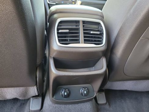 Used 2019 Hyundai Santa Fe SEL FWD image 24