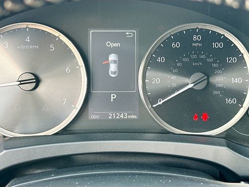 Used 2020 Lexus RC 350 w/ Premium Package image 12