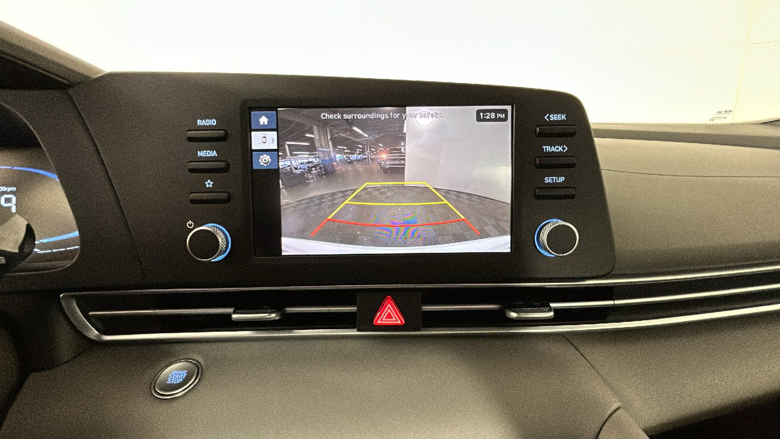 Used 2025 Hyundai Elantra Sport FWD image 29