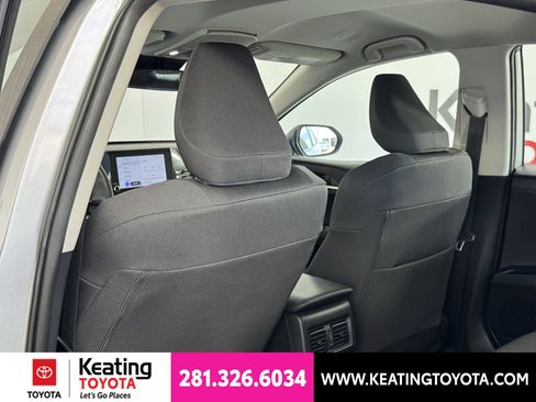 Used 2025 Toyota Camry LE FWD image 16