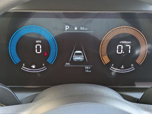 New 2026 Hyundai Santa Cruz SE image 11