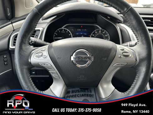 Used 2018 Nissan Murano SL image 16