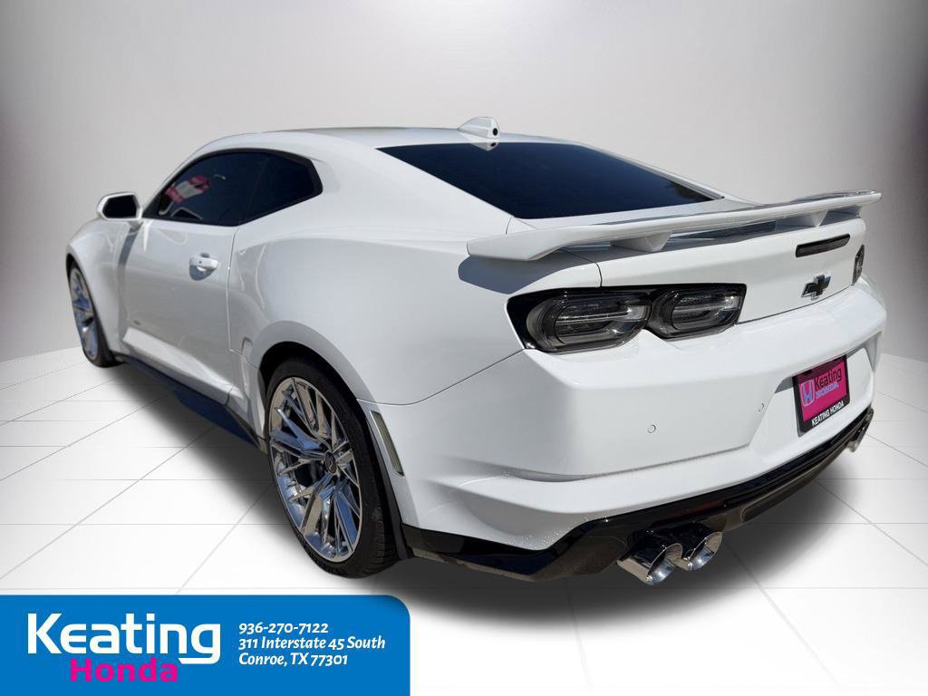 Used 2023 Chevrolet Camaro ZL1 RWD image 8