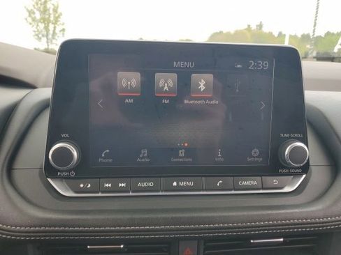 Certified 2023 Nissan Rogue SV AWD/4WD image 26