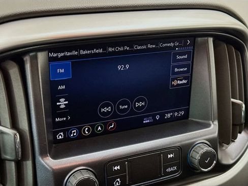 Used 2021 Chevrolet Colorado ZR2 w/ Colorado ZR2 Bison Edition image 17