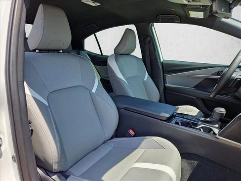Certified 2025 Toyota Camry SE w/ Convenience Package FWD image 20