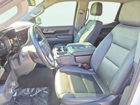 Used 2024 GMC Sierra 1500 SLT image 19