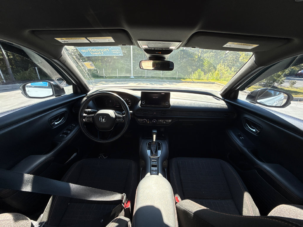 Certified 2023 Honda HR-V Sport image 17