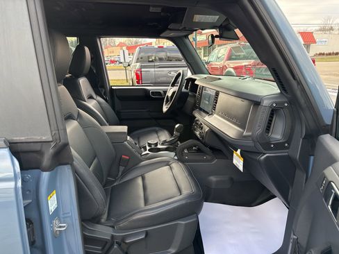 New 2025 Ford Bronco Badlands image 28