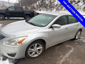 Used 2013 Nissan Altima 2.5 SV video 1