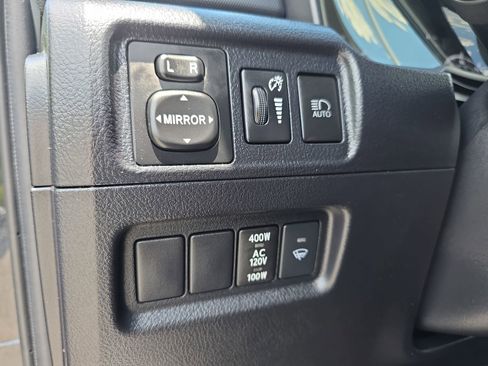 Used 2024 Toyota 4Runner SR5 Premium w/ Moonroof Package RWD image 26