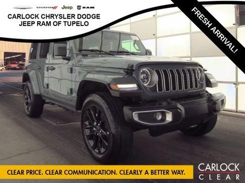 Used 2025 Jeep Wrangler Sahara w/ Safety Group image 3