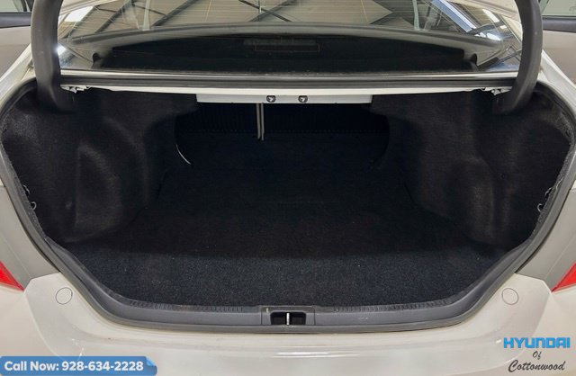 Used 2017 Toyota Camry LE FWD image 14