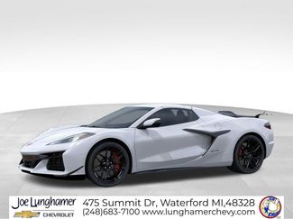 New 2026 Chevrolet Corvette Z06 w/ Z07 Performance Package RWD video 2