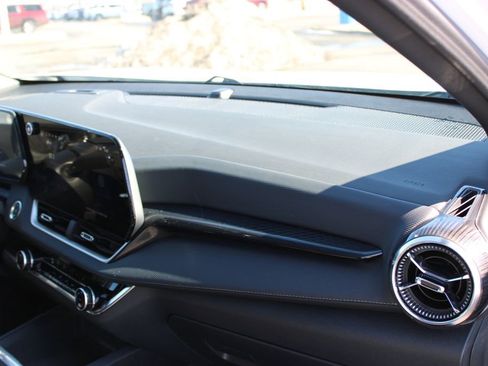 Used 2026 Chevrolet Equinox LT image 24