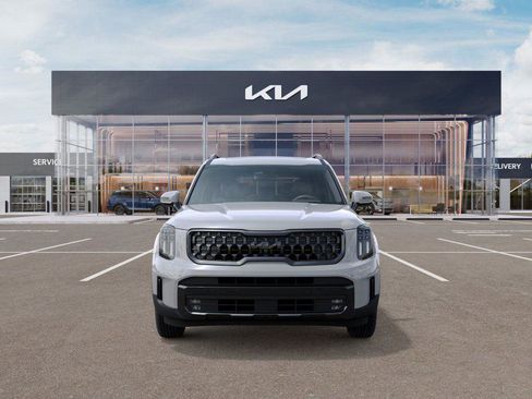 Used 2025 Kia Telluride SX X-Line image 2