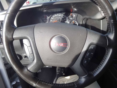 Used 2023 GMC Savana 3500 w/ Driver Convenience Package image 15