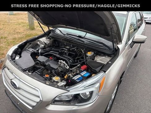 Used 2016 Subaru Outback 2.5i Premium image 11
