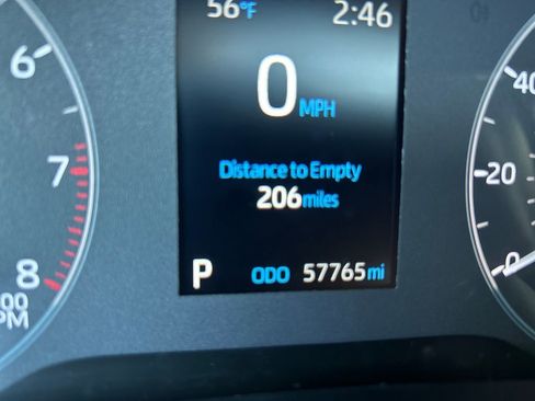 Certified 2025 Toyota Corolla Cross LE w/ Moonroof Package image 10