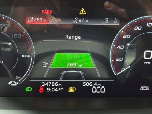 Used 2022 Audi e-tron GT Premium Plus image 20