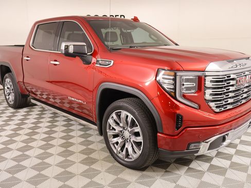 Used 2024 GMC Sierra 1500 Denali w/ Denali Reserve Package image 1