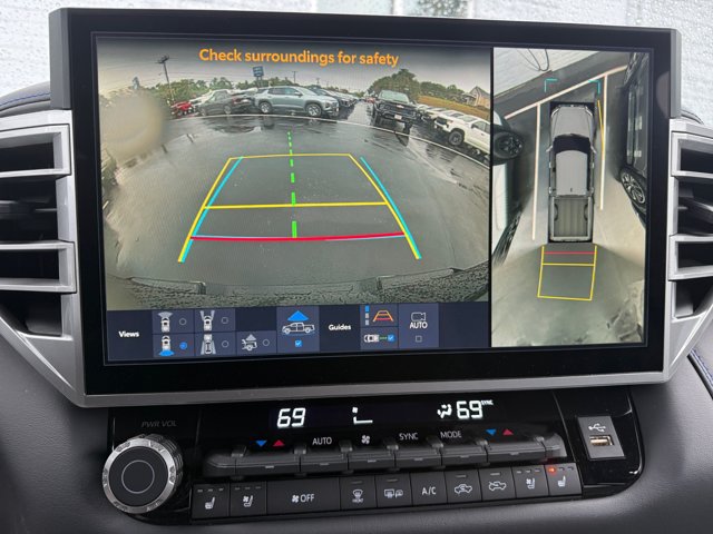 Used 2025 Toyota Tundra Platinum AWD/4WD image 18