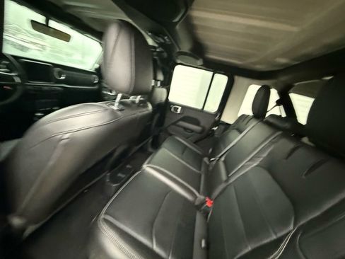 Used 2023 Jeep Wrangler Unlimited Sahara w/ Cold Weather Group image 42