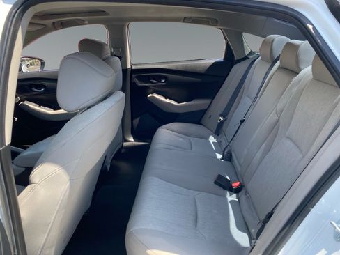 Used 2023 Honda Accord EX image 13