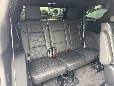 Used 2023 Cadillac Escalade Sport Platinum AWD/4WD image 35