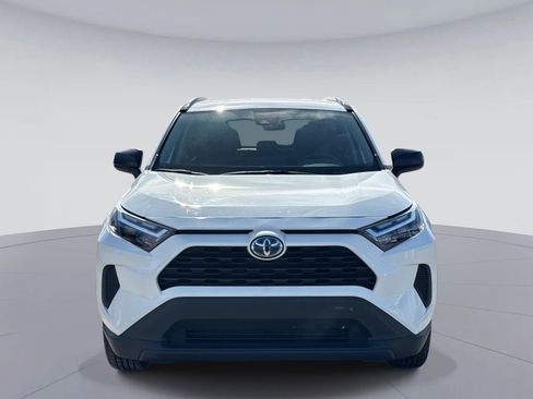 Used 2023 Toyota RAV4 LE image 9