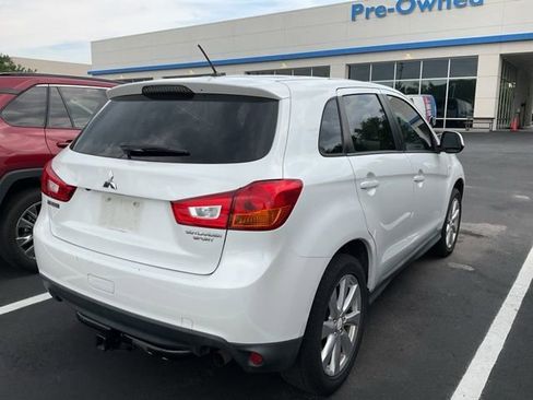 Used 2013 Mitsubishi Outlander Sport ES FWD image 5