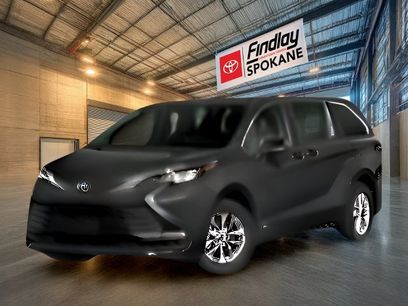 New 2026 Toyota Sienna XLE Woodland Edition