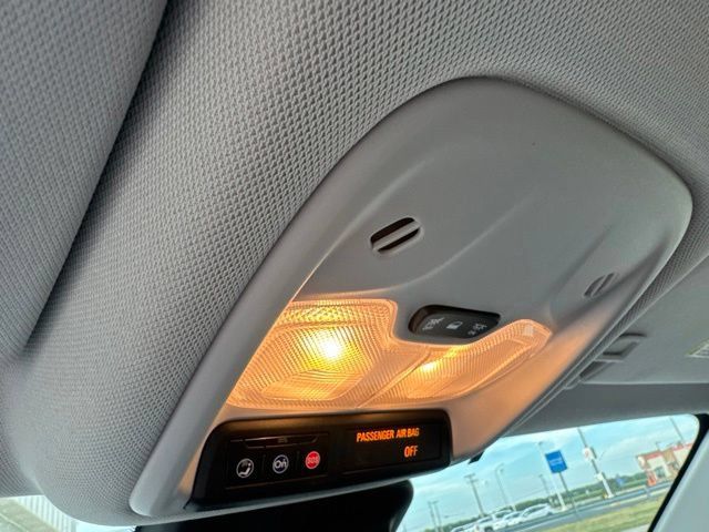 Used 2024 Chevrolet TrailBlazer LT w/ Driver Confidence Package FWD image 28