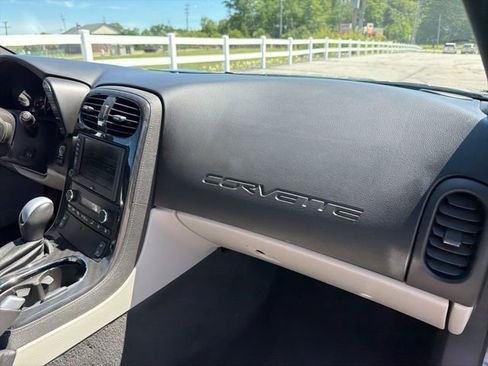 Used 2012 Chevrolet Corvette Grand Sport w/ 3LT Preferred Equipment Group RWD image 22