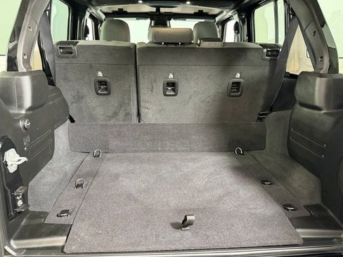 Certified 2025 Jeep Wrangler Unlimited Sport S 4xe AWD/4WD image 33