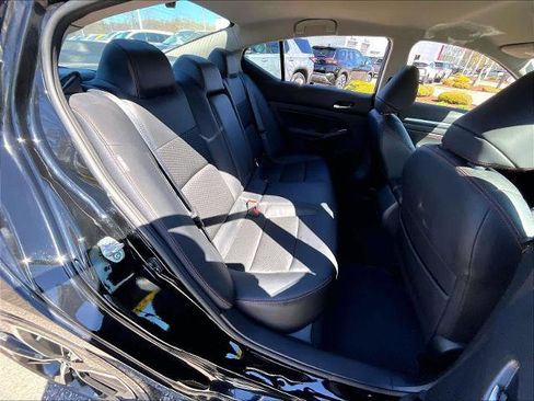 Certified 2023 Nissan Altima 2.5 SR AWD/4WD image 16