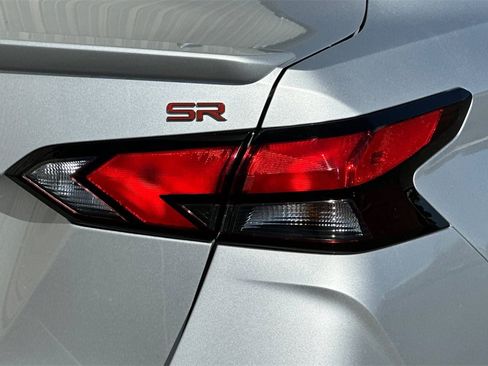 Used 2025 Nissan Versa SR w/ Trunk Package image 28