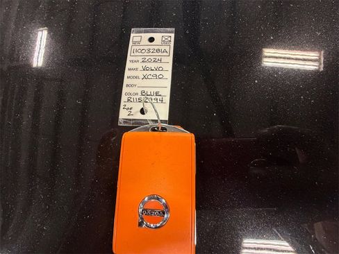 Used 2024 Volvo XC90 B6 Ultimate image 32