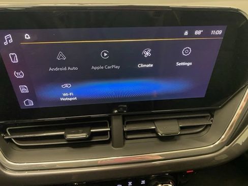 New 2026 Chevrolet Trax ACTIV w/ Driver Confidence Package FWD image 16