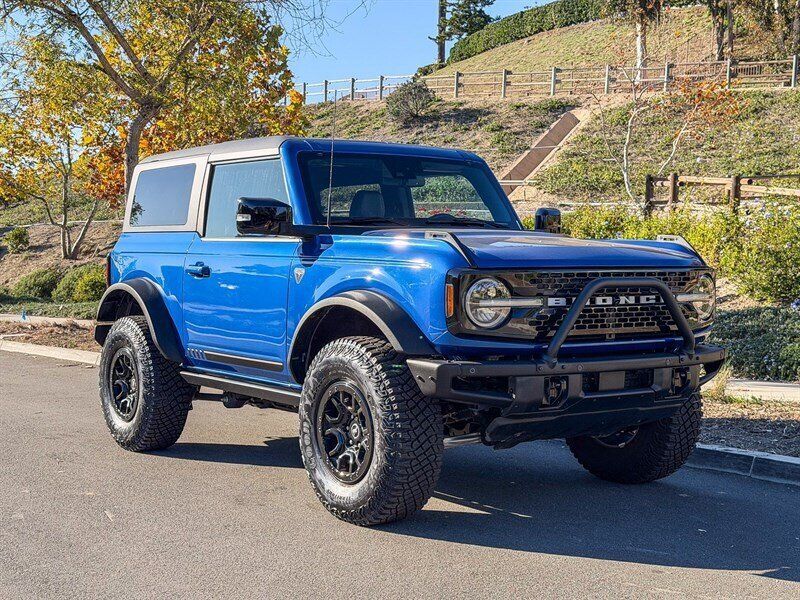 Used 2021 Ford Bronco First Edition AWD/4WD image 8