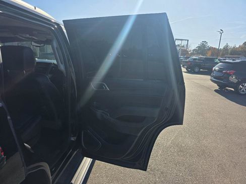 Used 2018 GMC Yukon Denali w/ Denali Ultimate Package image 12