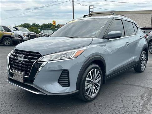 Used 2024 Nissan Kicks SV w/ Exterior Package FWD image 7