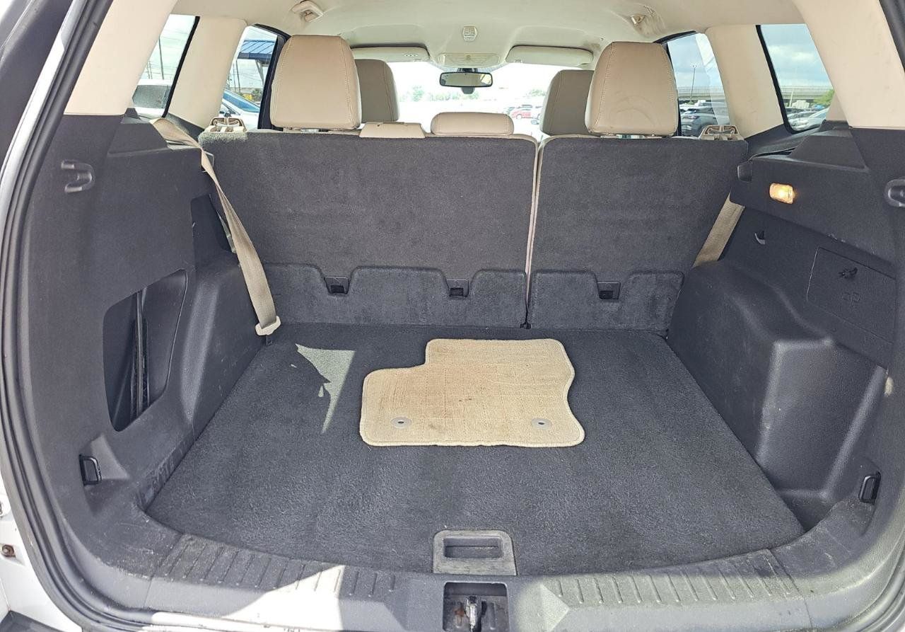 Used 2013 Ford Escape SEL FWD image 17