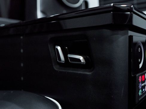 Used 2017 Mercedes-Benz Sprinter 3500 image 65